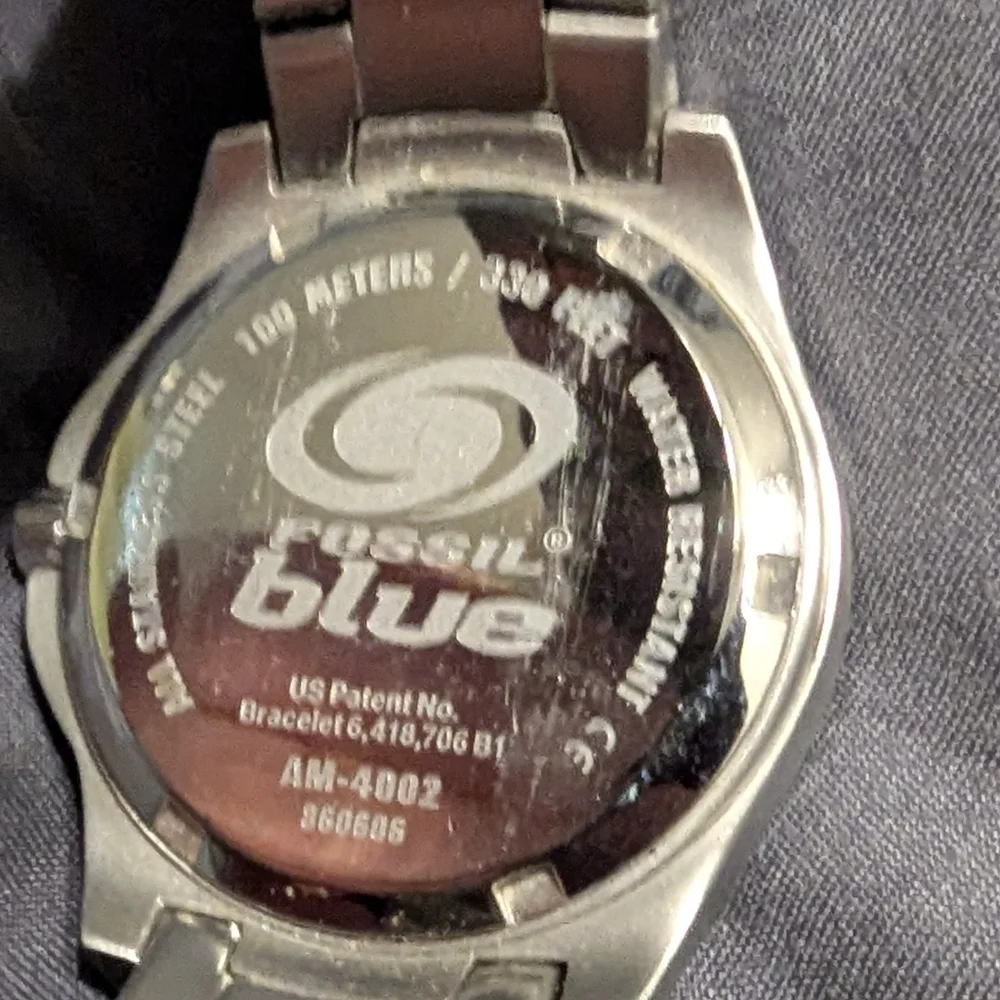 FOSSIL Unisex Silver Waterproof Watch with Dark Dial Vintage Needs Battery
